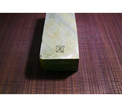 Японський Природний водний камінь Momijiyama Tomae 1842g from Kyoto
