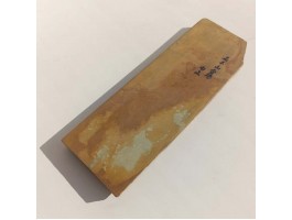 Природний камінь Nakayama Kiita Awasedo 322g