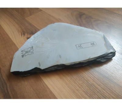 Японський Природний водний камінь Ozuku Asagi 560g для бритв із Киото