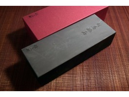Природний камінь Tsushima Black 2217g