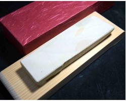 Природний камінь Mikawa Koma 366 г 