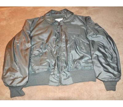 Вогнетривка утеплена куртка пілота армії США USAF CWU-45/P