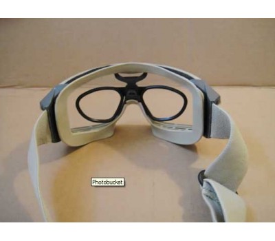 Вкладиш P-2B ™ під лінзи для окулярів ESS