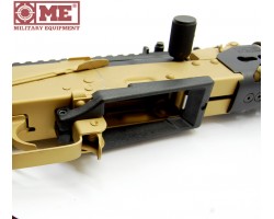 Збільшена шахта магазину для карабінів на базі АК